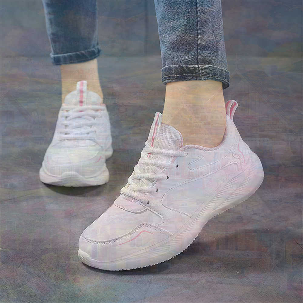 Luxury Lifestyle Lounge - Size 44 Low Retro Shoes Man