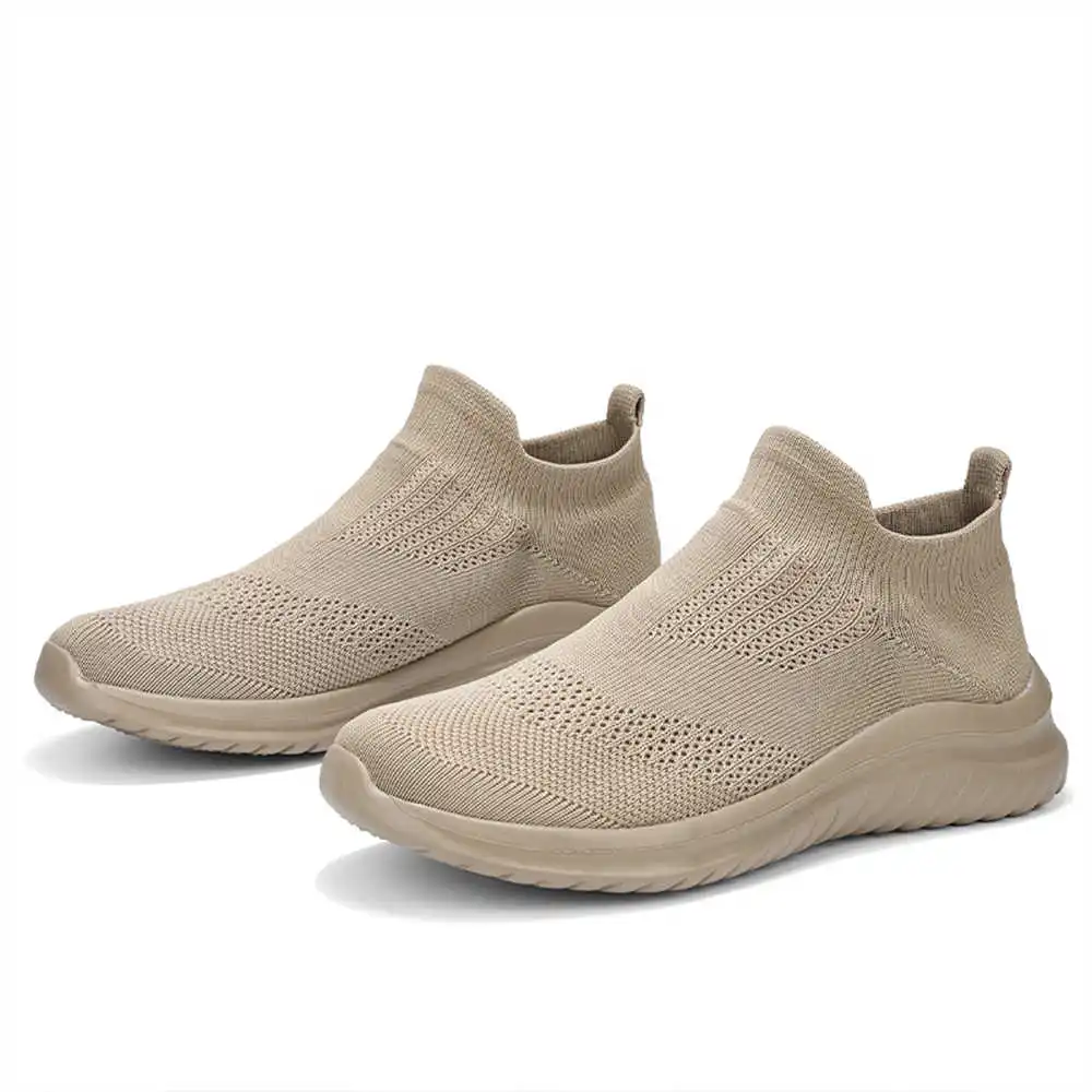 Beige Soft New Novelty Tennis  - đánh giá và giá Luxury Lifestyle Lounge