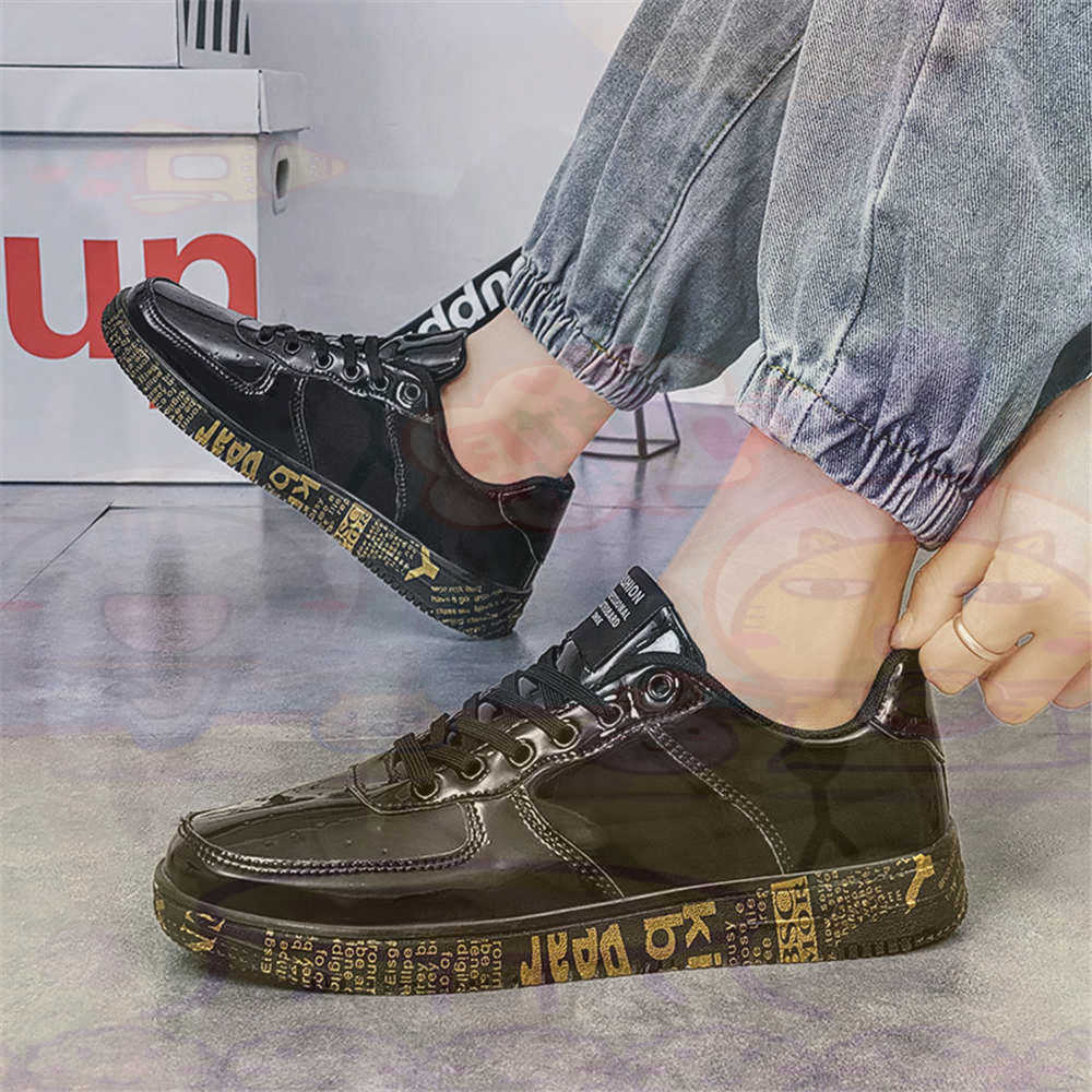 Round Foot Size 45 Sneakers Wh - đánh giá và giá Luxury Lifestyle Lounge
